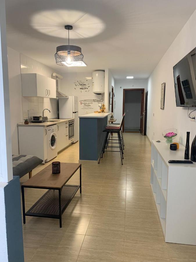 Apartamento Leyaros Roquetas de Mar Exterior photo