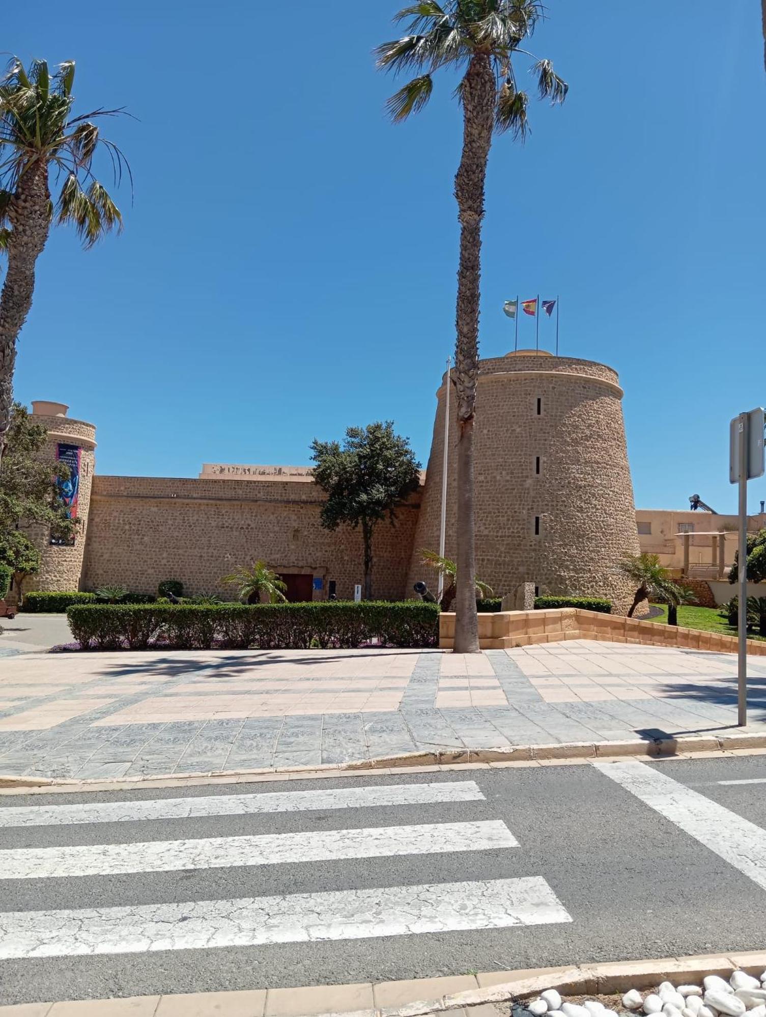 Apartamento Leyaros Roquetas de Mar Exterior photo