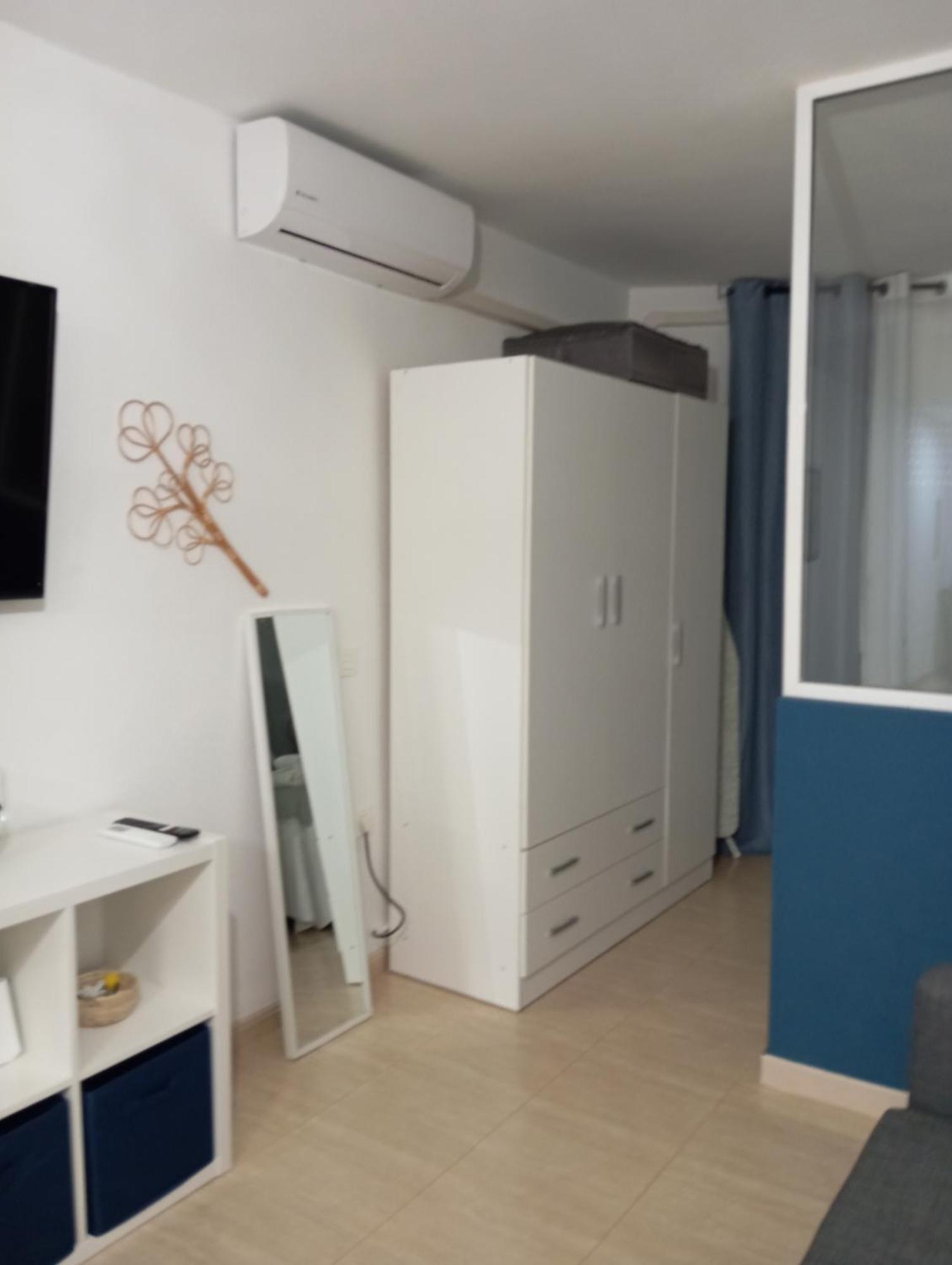 Apartamento Leyaros Roquetas de Mar Exterior photo